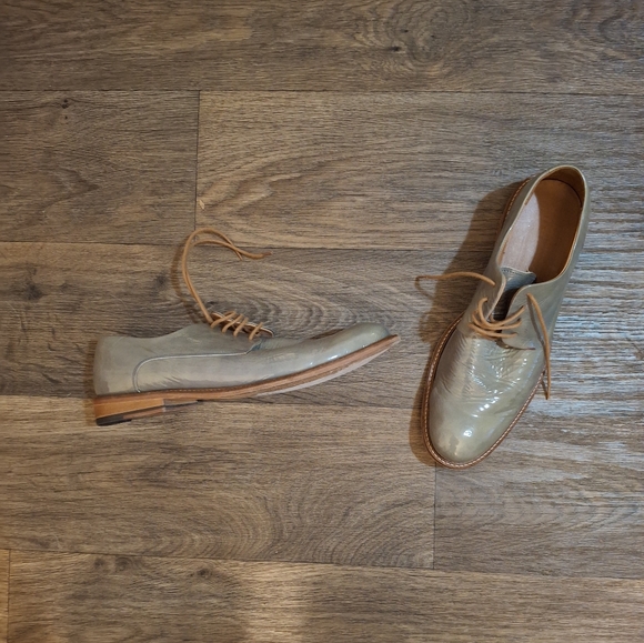 Ted Baker London Men's Patent Leather Oxford Derby Shoe. - Picture 5 of 14